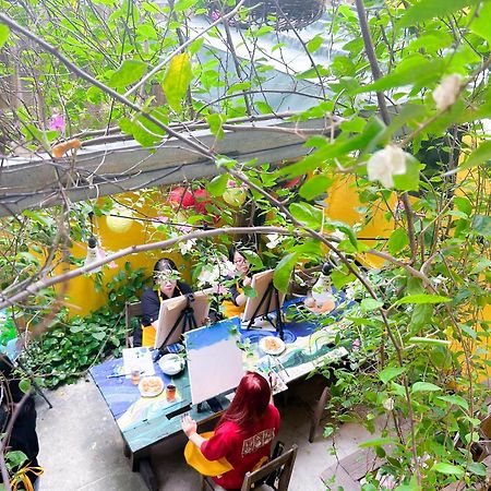 Chu Nhat Cafe & Homestay - 12 Ngo 41 Duong Lang - Co So 1 Ханой Екстер'єр фото